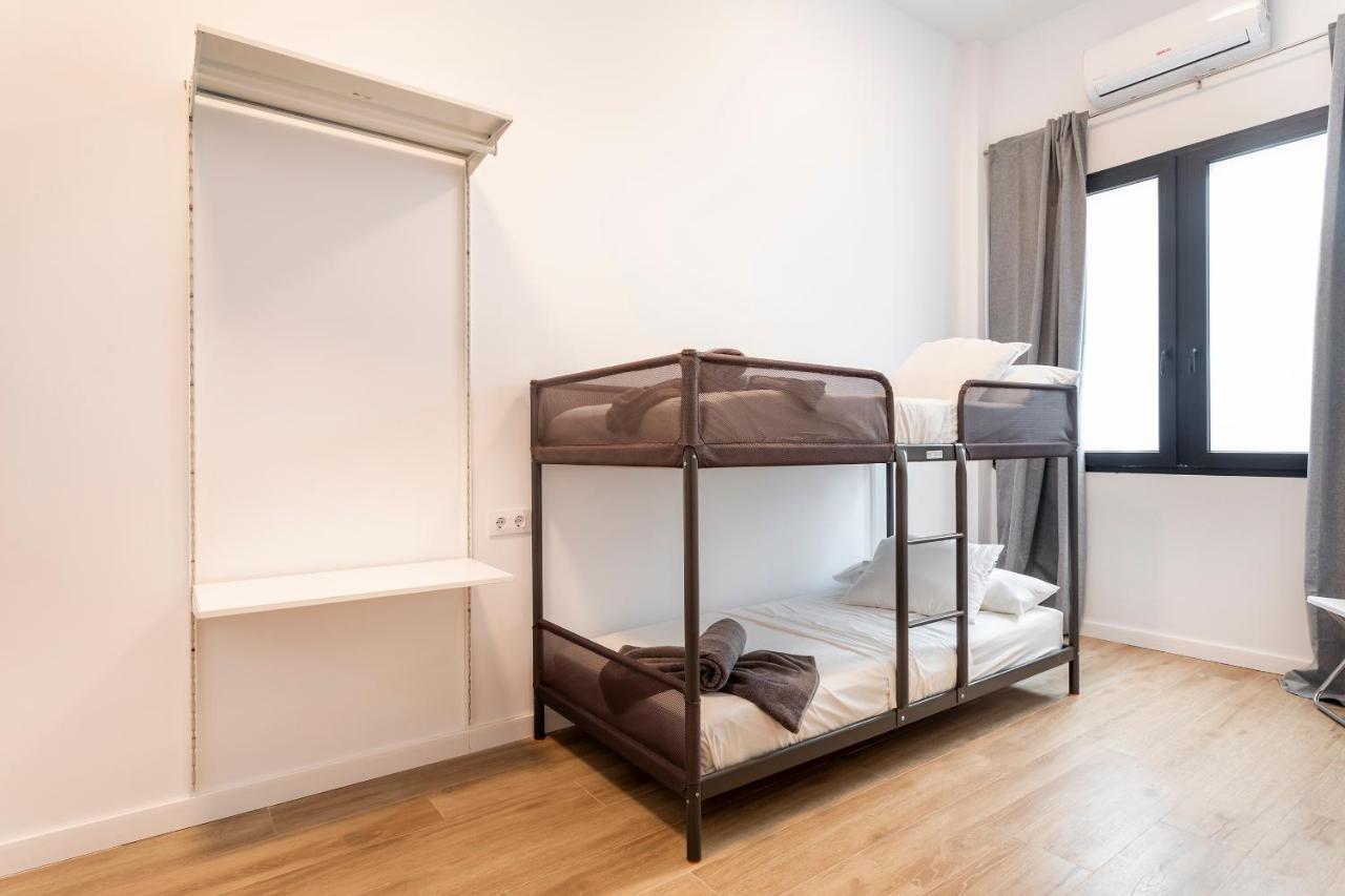 10 Pax, Ac, Wifi Gratis, Ciudad Artes Y Ciencias Apartment บาเลนเซีย ภายนอก รูปภาพ